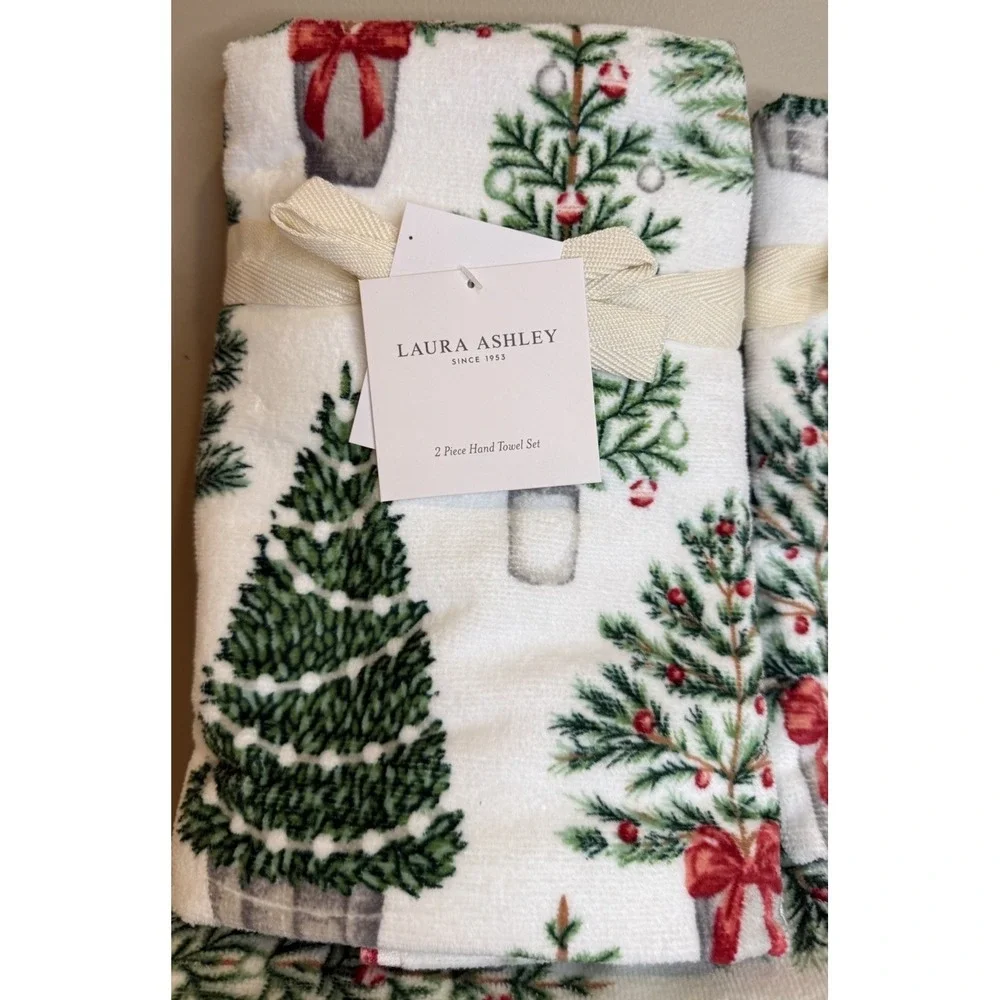 Laura Ashley 6‎ Piece Bathroom  Towel Set Holiday Trees 100% Cotton Velour NEW